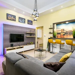 Downtown Deluxe-two Bedroom With Sauna Appartement